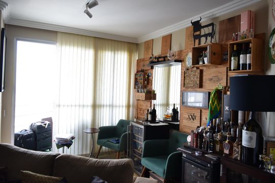 Apartamento à venda com 2 quartos, 75m² em Pinheiros, São Paulo