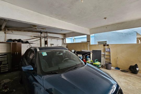 Garagem de casa para alugar com 3 quartos, 210m² em Centro, Nova Iguaçu