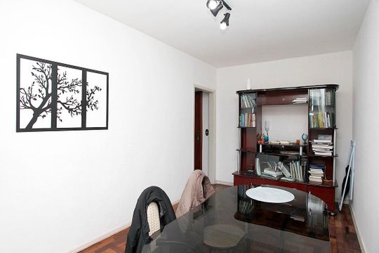 Apartamento à venda com 2 quartos, 55m² em Petrópolis, Porto Alegre