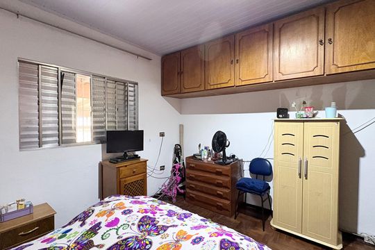 Casa à venda com 2 quartos, 132m² em Vila Santana, São Paulo