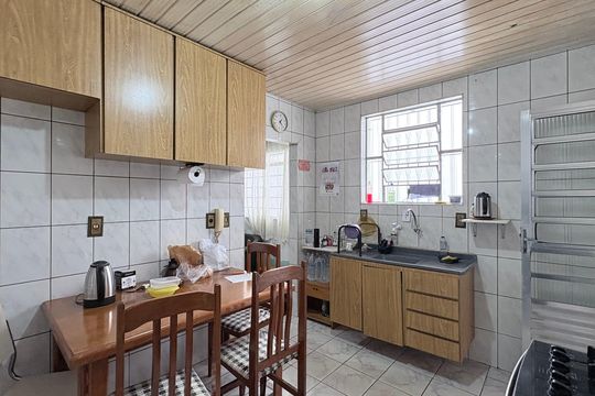 Casa à venda com 2 quartos, 132m² em Vila Santana, São Paulo