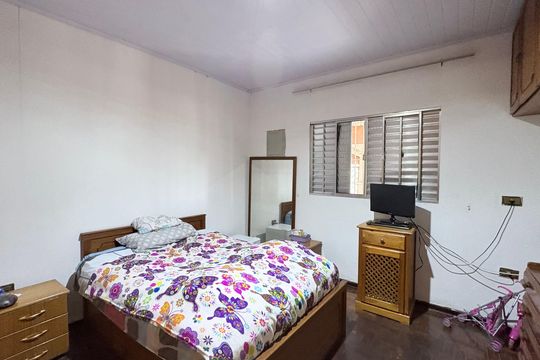 Casa à venda com 2 quartos, 132m² em Vila Santana, São Paulo