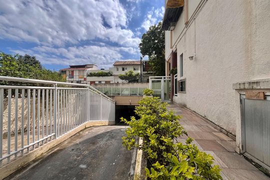 Apartamento para alugar com 3 quartos, 100m² em Jardim Botânico, Rio de Janeiro