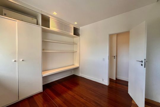 Apartamento para alugar com 3 quartos, 100m² em Jardim Botânico, Rio de Janeiro