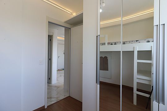 Quarto 2 de apartamento para alugar com 2 quartos, 56m² em Passo D’areia, Porto Alegre