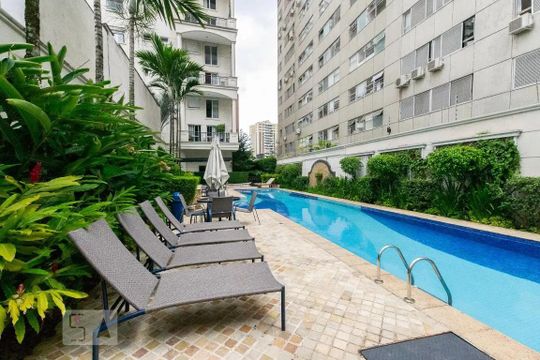 Área comum de apartamento para alugar com 2 quartos, 165m² em Moema, São Paulo