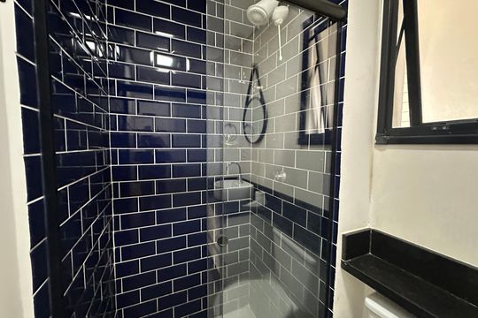 Banheiro da Suíte de apartamento à venda com 2 quartos, 59m² em Jardim Belval, Barueri