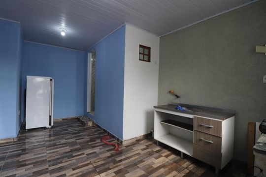 Kitnet/Studio para alugar com 0 quarto, 45m² em Guajuviras, Canoas