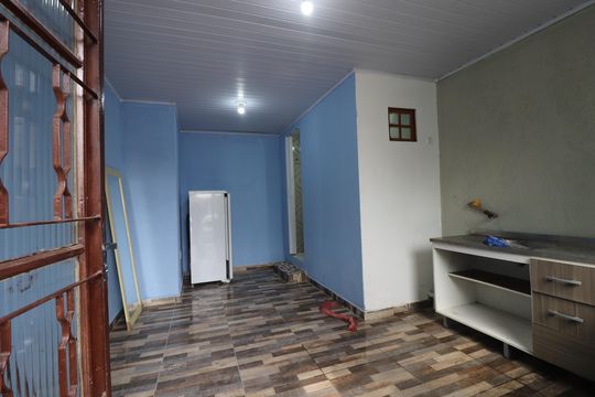 Kitnet/Studio para alugar com 0 quarto, 45m² em Guajuviras, Canoas