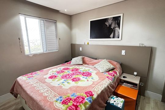 Suite de apartamento para alugar com 2 quartos, 66m² em Parque Sao Vicente, Santo André