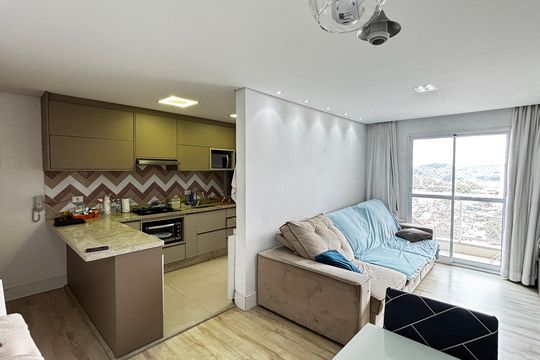 Apartamento para alugar com 2 quartos, 66m² em Parque Sao Vicente, Santo André