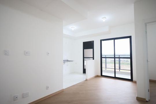 Apartamento à venda com 2 quartos, 46m² em Km 18, Osasco