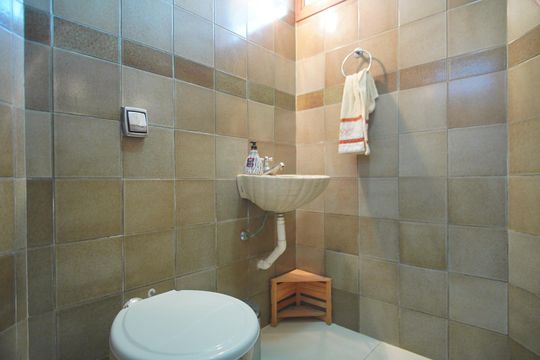 Lavabo de casa à venda com 4 quartos, 284m² em Jardim Sabará, Porto Alegre