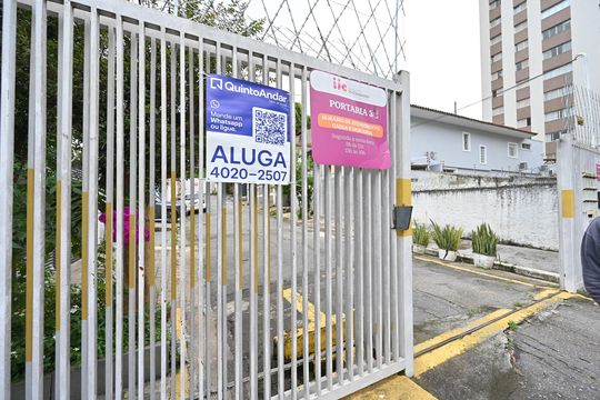 Fachada de casa para alugar com 1 quarto, 20m² em Vila Clementino, São Paulo