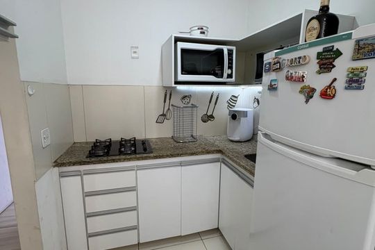 Cozinha e Área de Serviço de apartamento para alugar com 2 quartos, 45m² em Camargos, Belo Horizonte