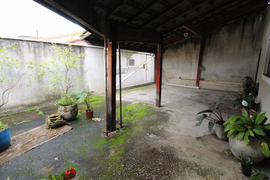 Garagem de casa para alugar com 5 quartos, 215m² em Jardim Alvorada, São José dos Campos