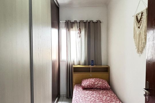 Quarto de apartamento à venda com 2 quartos, 100m² em Vila Camilópolis, Santo André