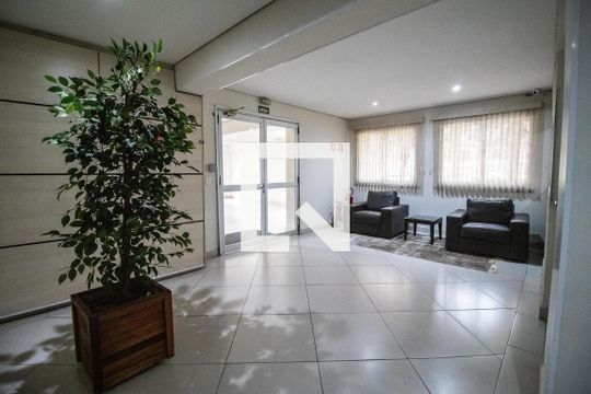 Área comum - Hall de apartamento para alugar com 3 quartos, 68m² em Planalto, São Bernardo do Campo