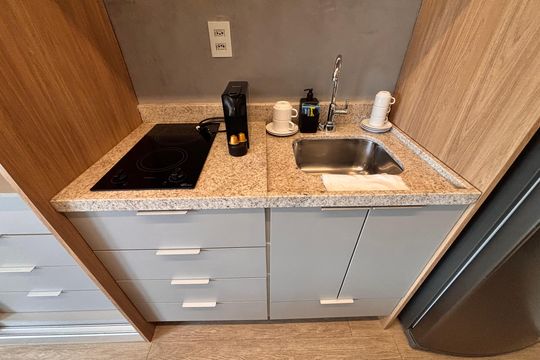Studio de kitnet/studio para alugar com 1 quarto, 36m² em Indianópolis, São Paulo