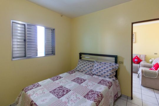 Quarto 1 de casa para alugar com 3 quartos, 300m² em Jardim Brasil, Guarulhos