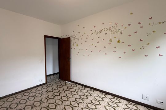 Quarto de apartamento para alugar com 3 quartos, 90m² em Jardim Guaiuba, Guarujá