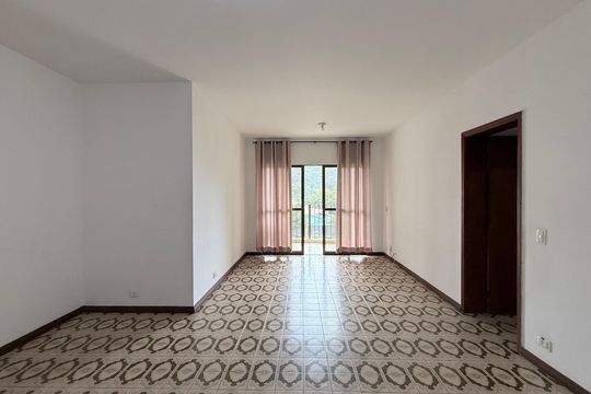 Apartamento para alugar com 3 quartos, 90m² em Jardim Guaiuba, Guarujá