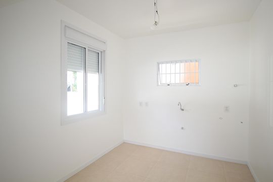 Banheiro de casa para alugar com 2 quartos, 70m² em Passo D’areia, Porto Alegre