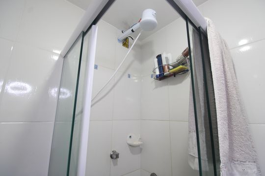 Banheiro de apartamento à venda com 1 quarto, 4m² em Pechincha, Rio de Janeiro