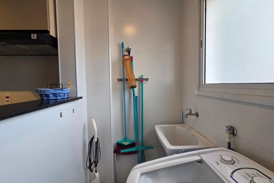 Área de Serviço de apartamento para alugar com 2 quartos, 82m² em Maracanã, Praia Grande