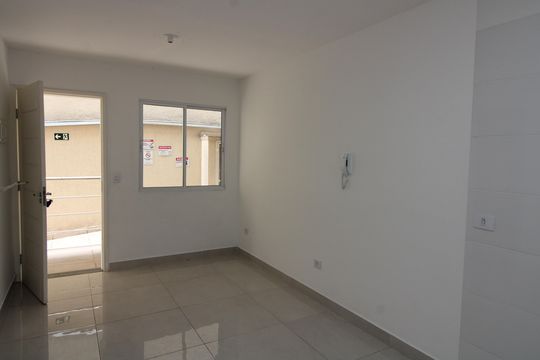 Apartamento para alugar com 2 quartos, 38m² em Vila Santa Teresa, São Paulo