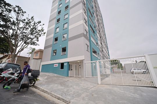 Fachada de apartamento para alugar com 2 quartos, 29m² em Vila Granada, São Paulo