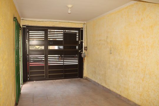 Casa para alugar com 3 quartos, 200m² em Jardim Ipanema(zona Leste), São Paulo
