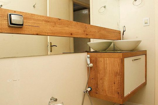 Banheiro de apartamento para alugar com 1 quarto, 48m² em Cidade Baixa, Porto Alegre