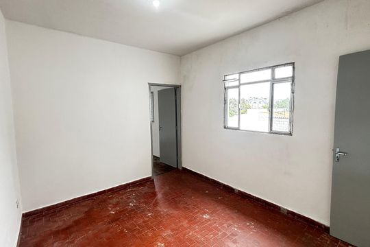 Sala de casa para alugar com 2 quartos, 70m² em Vila Vitória, Santo André
