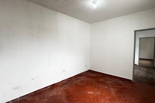 Casa para alugar com 2 quartos, 70m² em Vila Vitória, Santo André