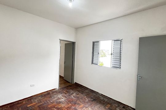 Quarto 1 de casa para alugar com 2 quartos, 70m² em Vila Vitória, Santo André