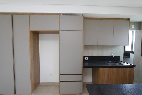 Cozinha de apartamento para alugar com 3 quartos, 115m² em Savassi, Belo Horizonte