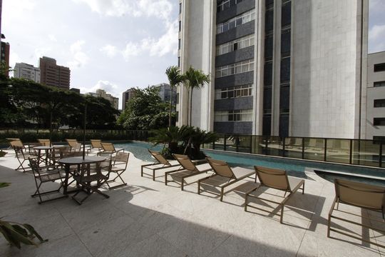 Área comum - Piscina de apartamento para alugar com 3 quartos, 115m² em Savassi, Belo Horizonte