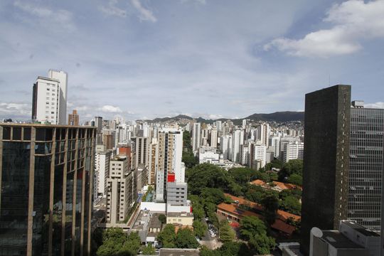 Vista de apartamento para alugar com 3 quartos, 115m² em Savassi, Belo Horizonte