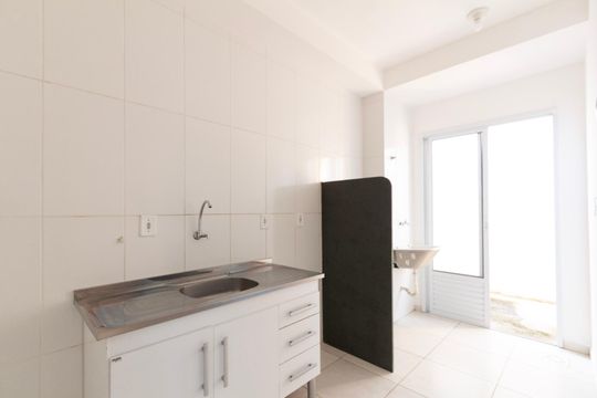 Cozinha  de apartamento para alugar com 2 quartos, 53m² em Vila Santa Clara, Sorocaba