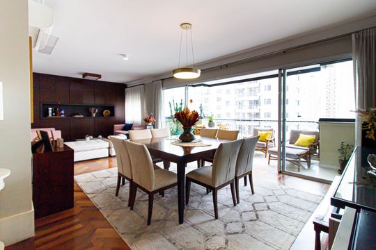 Apartamento para alugar com 3 quartos, 192m² em Pompeia, São Paulo