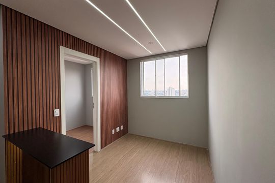 Sala de apartamento para alugar com 2 quartos, 42m² em Santa Maria, Santo André
