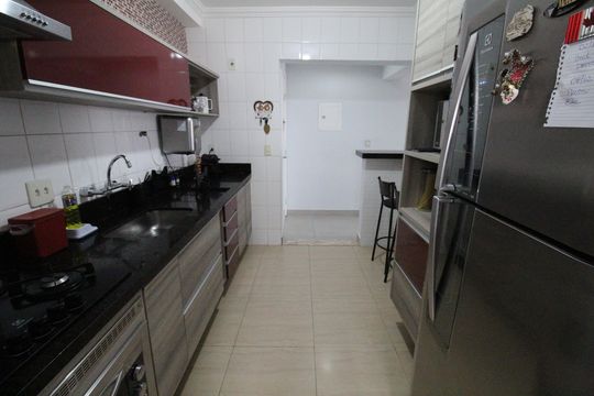 Cozinha de apartamento para alugar com 3 quartos, 96m² em Jardim America, São José dos Campos