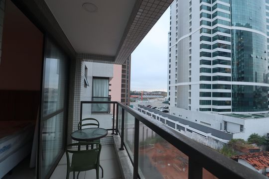 Varanda de kitnet/studio para alugar com 1 quarto, 22m² em Caminho das Árvores, Salvador