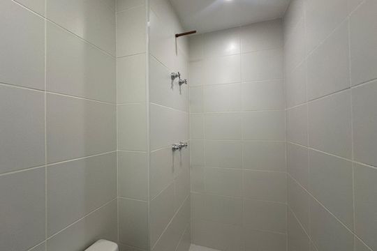 Banheiro da Suíte de apartamento à venda com 2 quartos, 56m² em Nova Aldeinha, Barueri