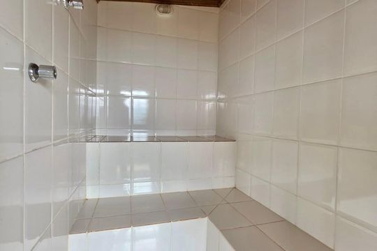 Sauna de casa de condomínio para alugar com 4 quartos, 300m² em Balneário Água Limpa, Nova Lima
