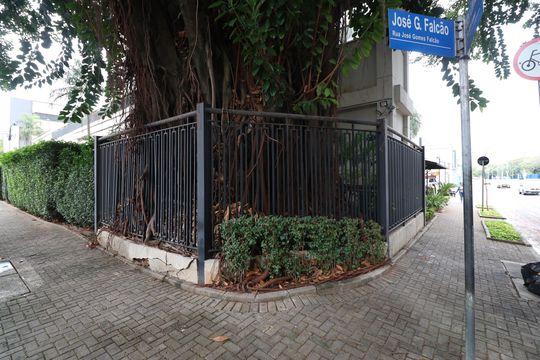 Fachada  de apartamento para alugar com 3 quartos, 108m² em Barra Funda, São Paulo
