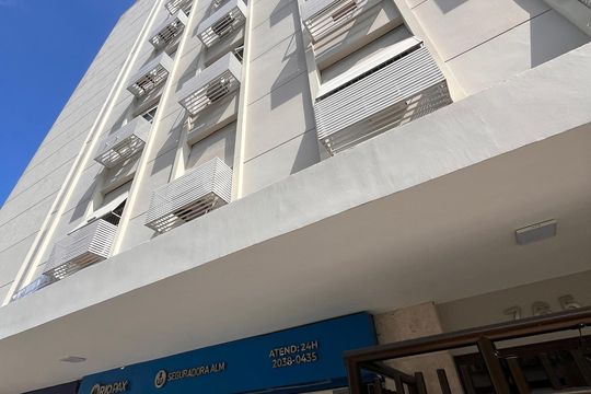 Apartamento à venda com 3 quartos, 122m² em Leblon, Rio de Janeiro