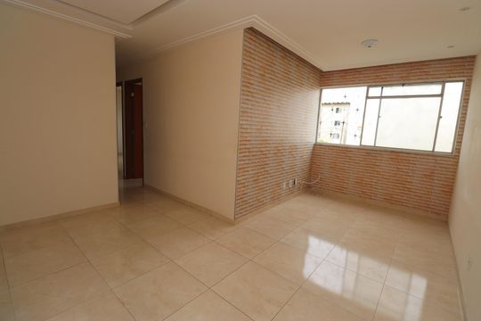 Sala de apartamento para alugar com 2 quartos, 52m² em Trobogy, Salvador