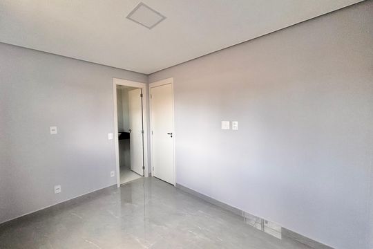 Apartamento para alugar com 1 quarto, 28m² em Chacara Santa Lucia, Carapicuíba